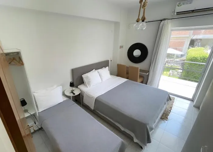 Апартаменты Greece Now *